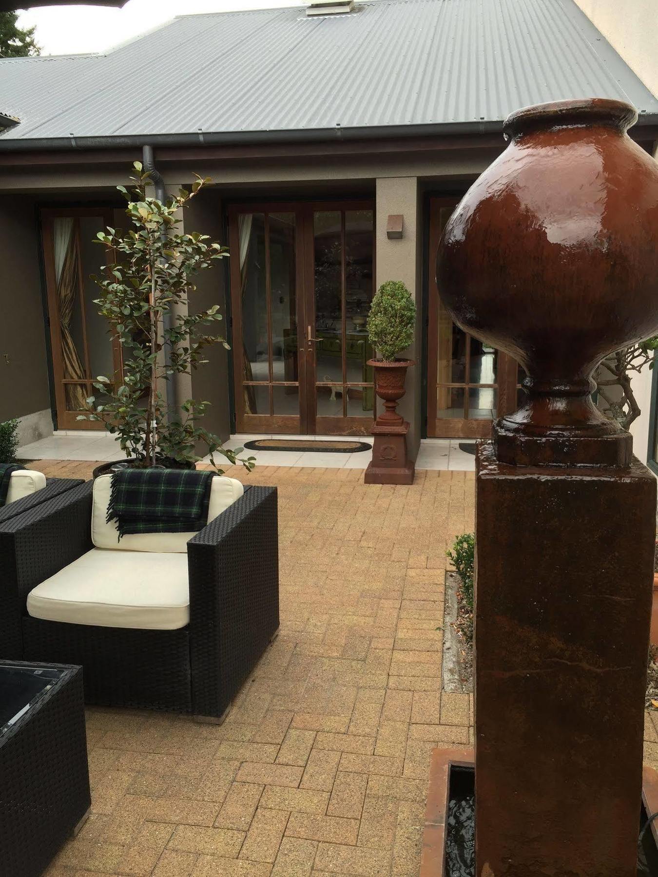 The Flying Trout Boutique Lodge Taupo Eksteriør billede